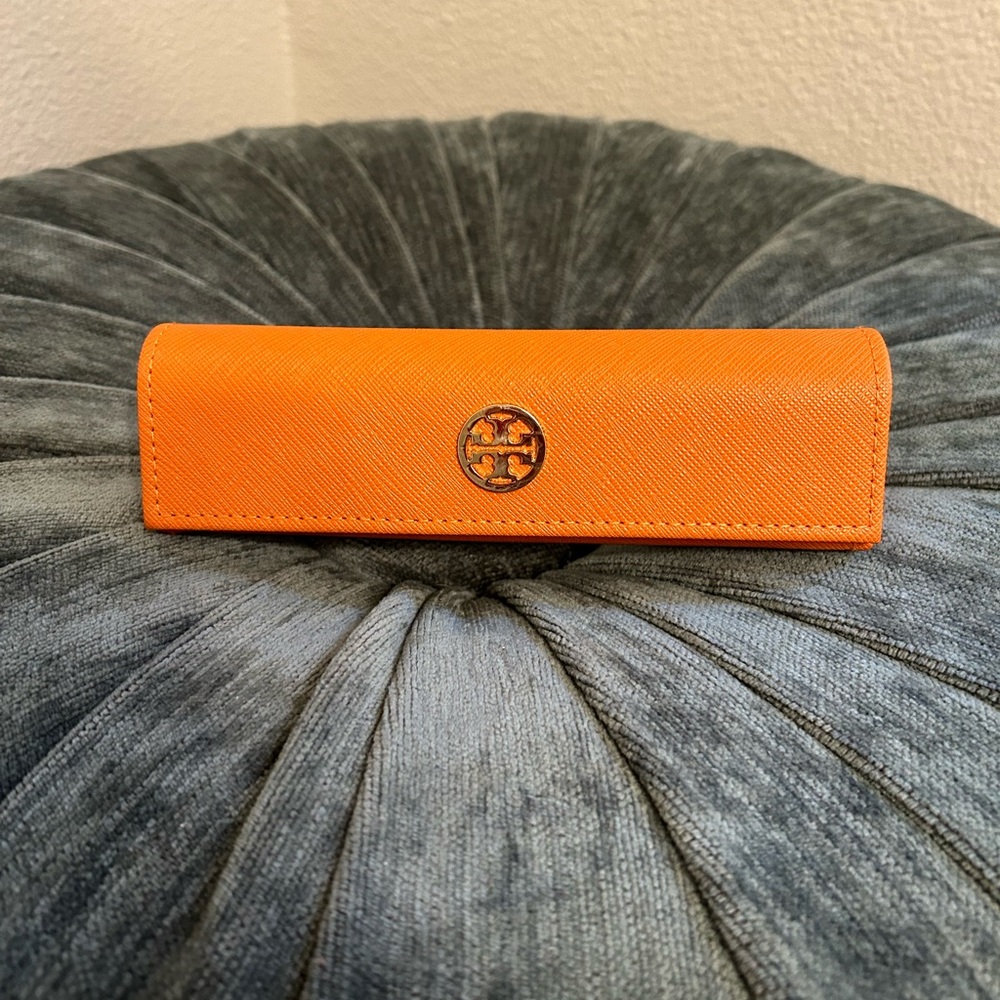 Tory Burch glasses case